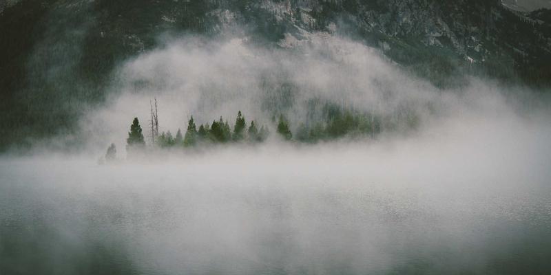 时间敏感网络（TSN）在工业自动化中的关键技术与应用挑战：从网络技术到编程实践的深度解析